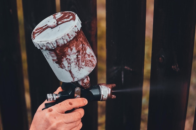 Pros and cons of spray painting vs. traditional methods