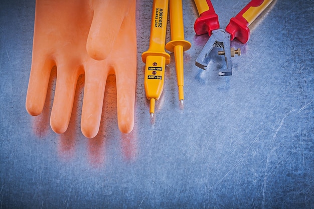 Ensuring safety in small electrical repairs