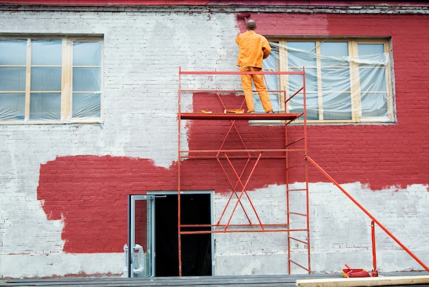 How to maintain exterior paintwork in harsh climates