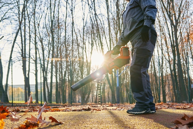 How to create a seasonal property maintenance checklist